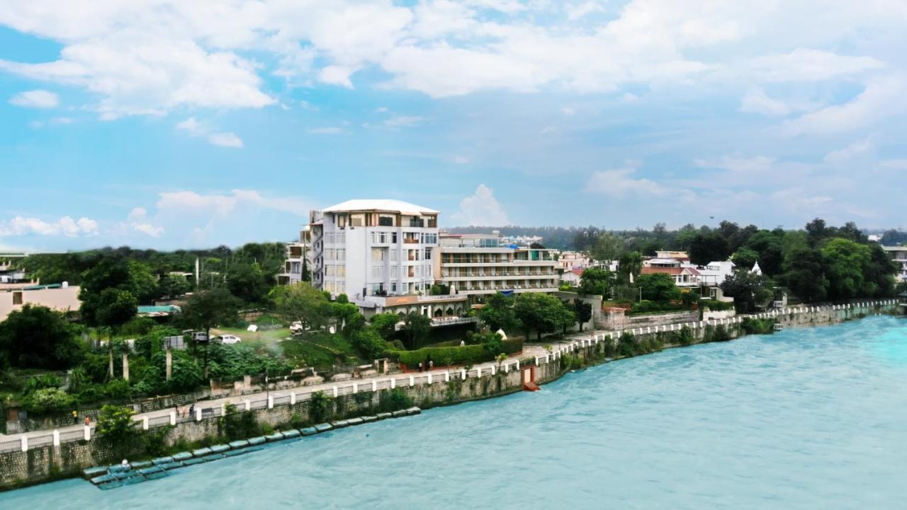 Ganga Kinare- A Riverside Boutique Resort, Rishīkesh Eksteriør bilde